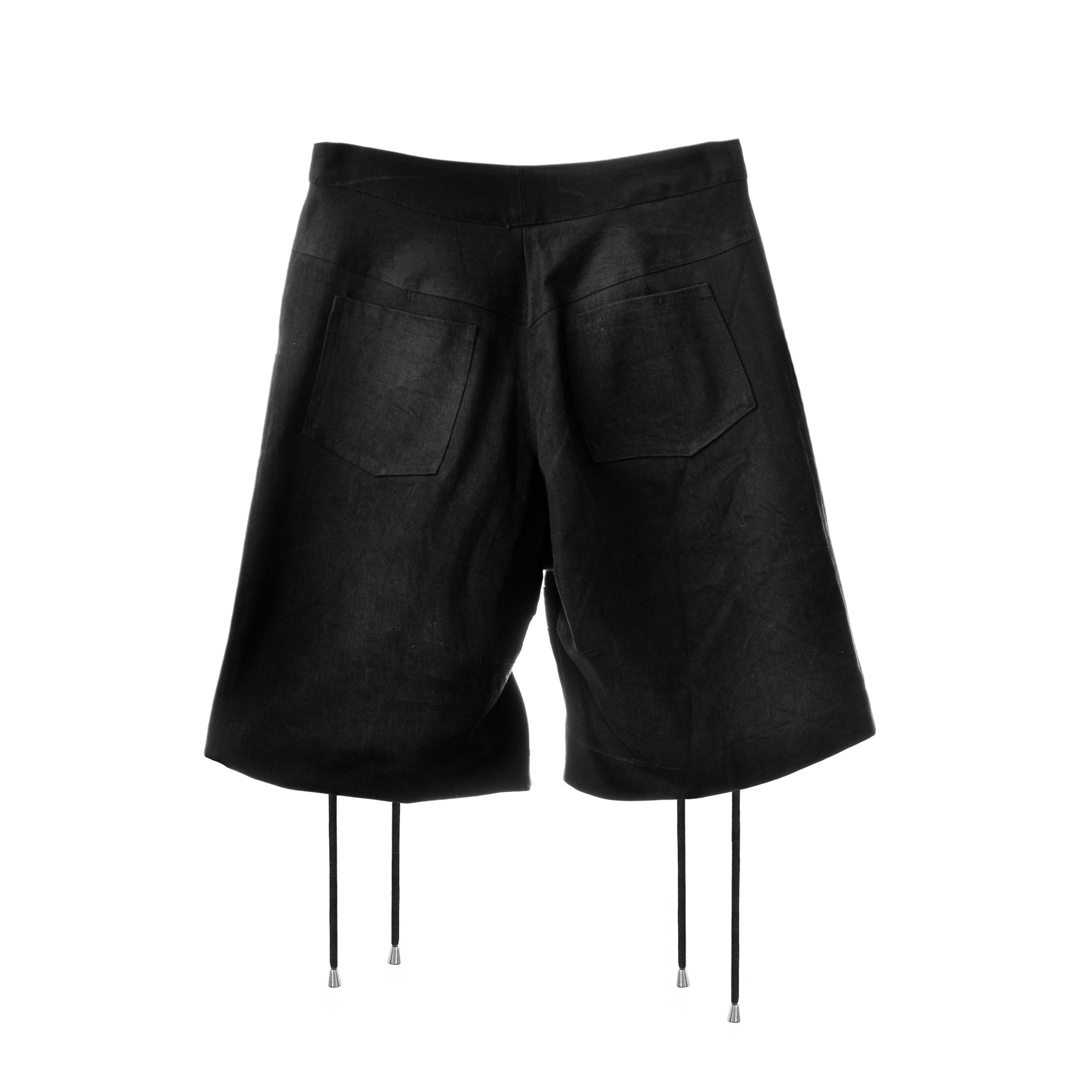 CARGO SHORTS – Lorenzo Seghezzi